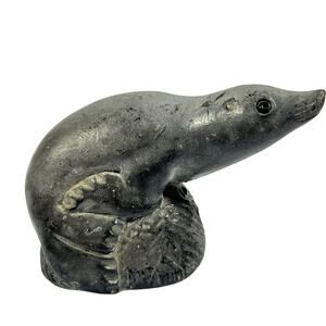 WOLF ORIGINAL "WE" CARVED SOAPSTONE SEAL FIGURE MADE IN CANADA SIGNED